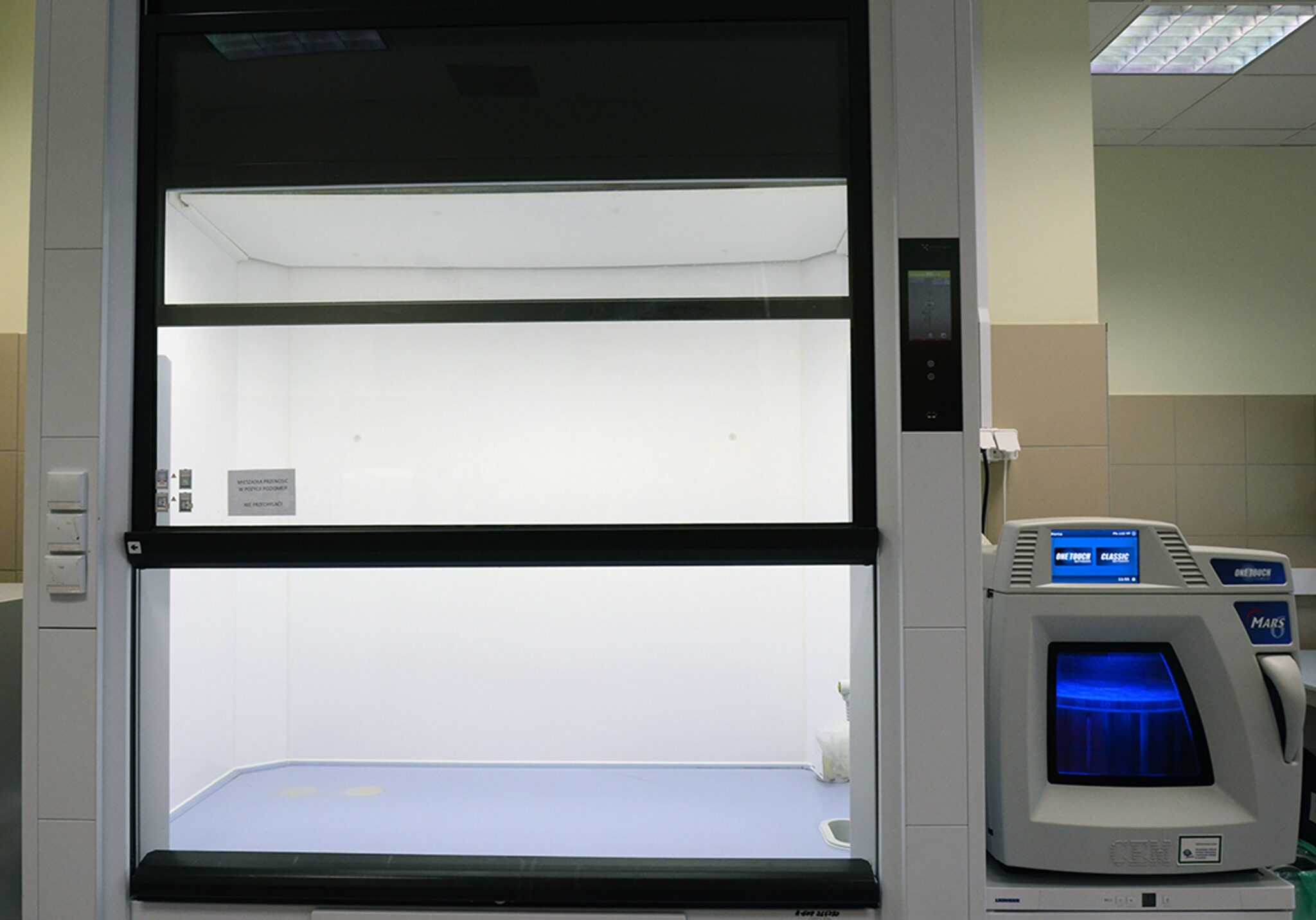 Geochemical laboratory – The Department of Geomorphology and Quaternary ...