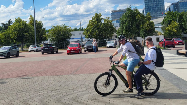 Sambor i Maurycy na rowerze